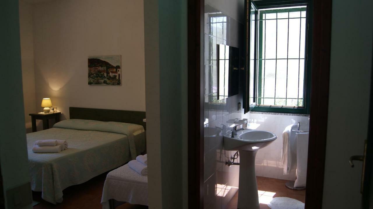 Le Sughere Padru Esterno foto